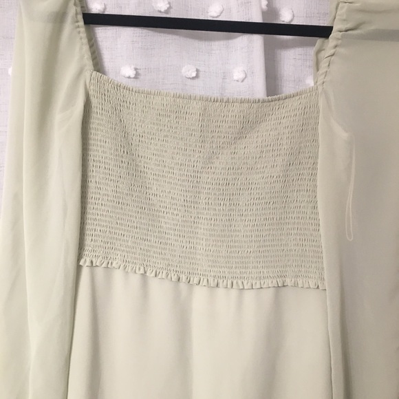 Aritzia sage green dress - Picture 2 of 3